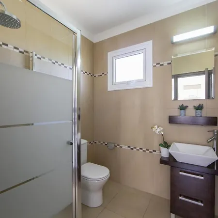 Tsokkos Family - Pool Garden 2' Walk To בית נופש פרוטאראס