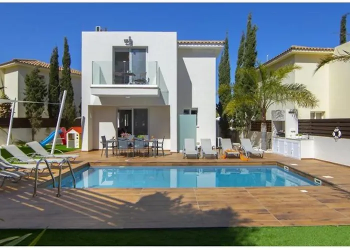 Casa de Férias Tsokkos Family - Pool Garden 2' Walk To