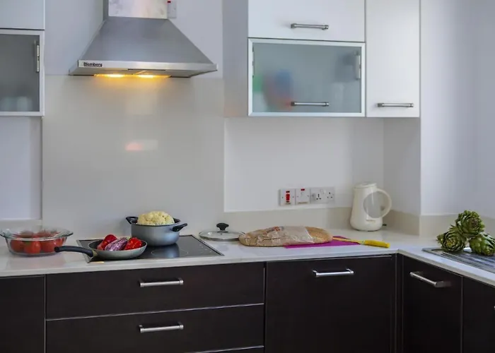 Tsokkos Family - Pool Garden 2' Walk To Casa de Férias *