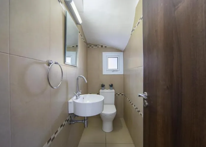 Tsokkos Family - Pool Garden 2' Walk To * Protaras